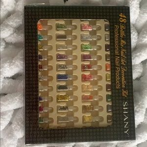 Nail art decoration kit